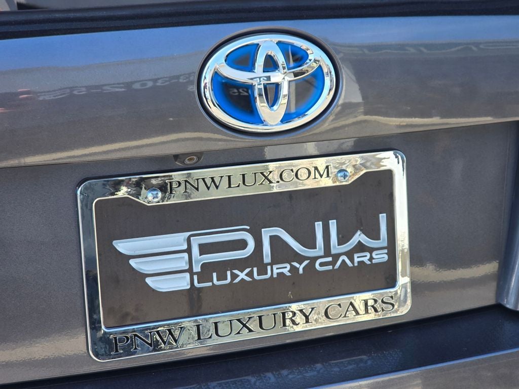 2017 Toyota Prius Three Touring