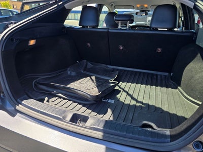 2017 Toyota Prius Three Touring