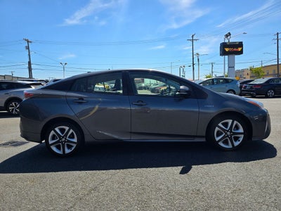 2017 Toyota Prius Three Touring