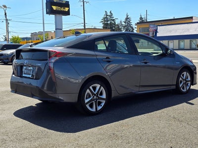 2017 Toyota Prius Three Touring