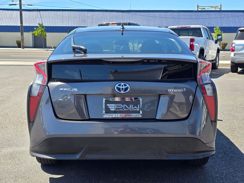 2017 Toyota Prius Three Touring