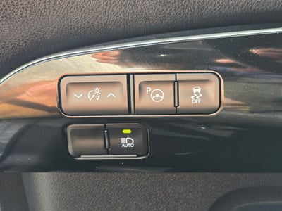 2020 Toyota Prius LE AWD-e