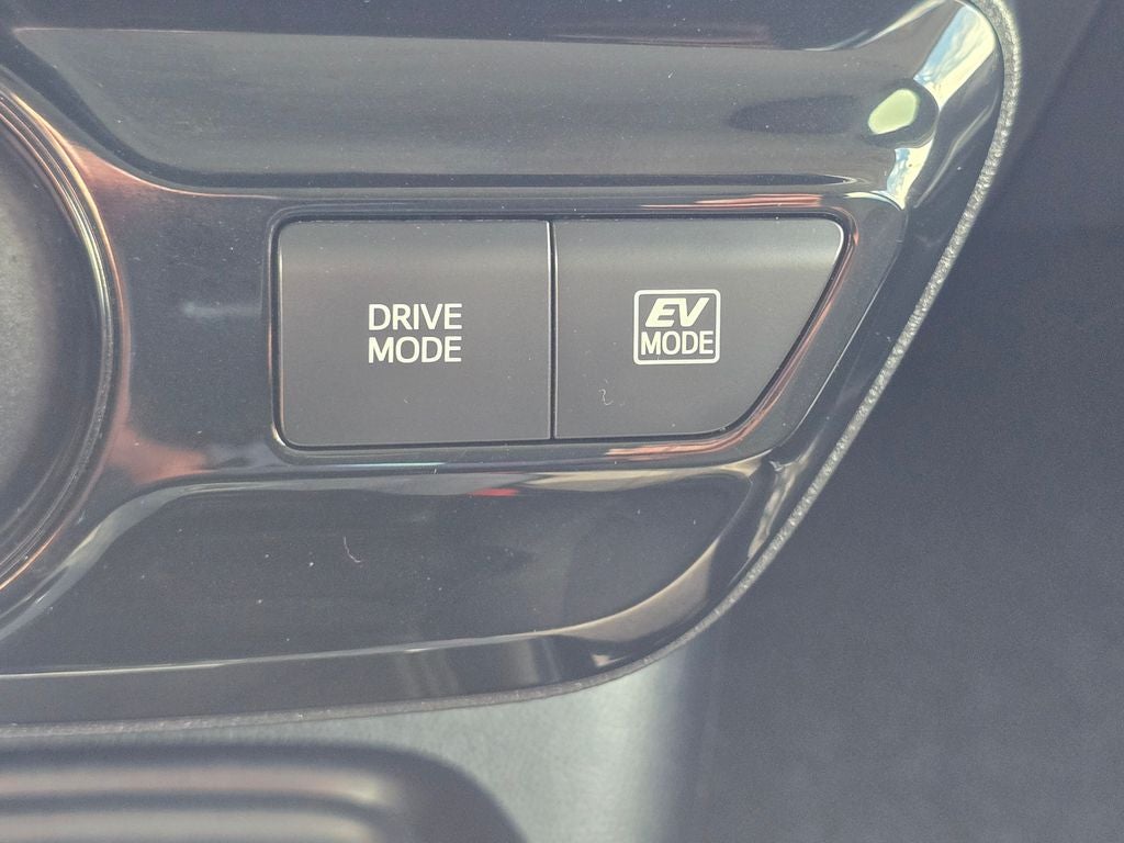 2020 Toyota Prius LE AWD-e