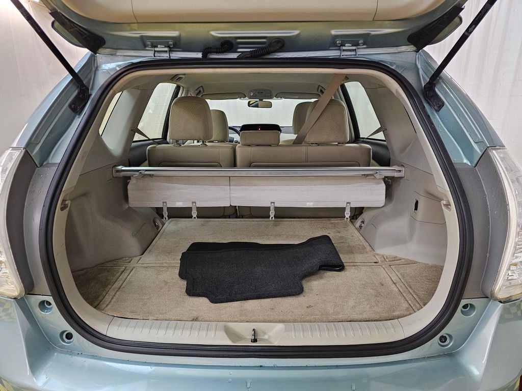 2014 Toyota Prius v Three