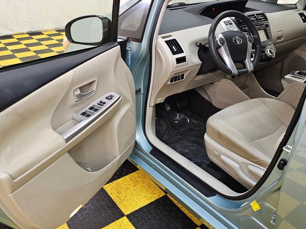 2014 Toyota Prius v Three