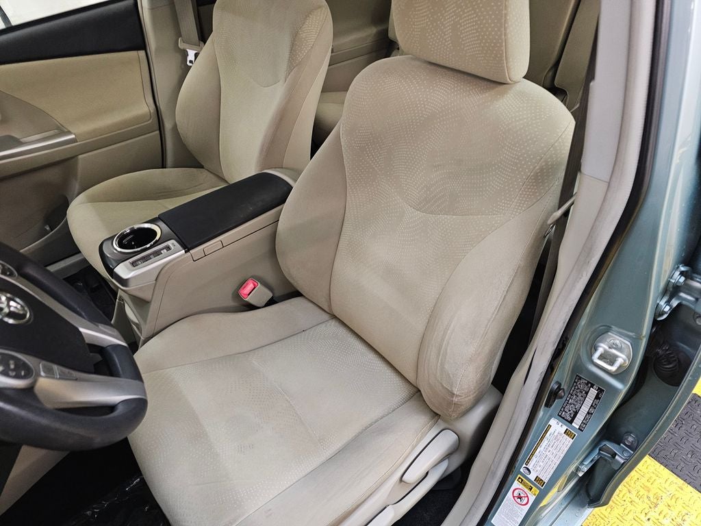 2014 Toyota Prius v Three