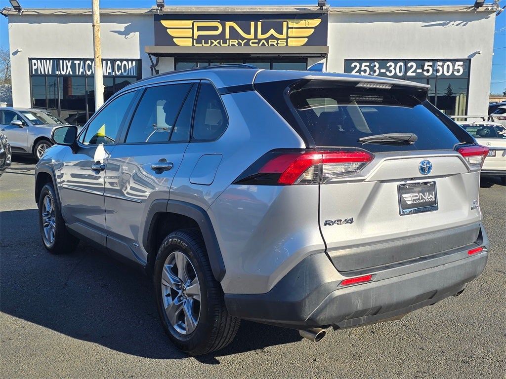 2022 Toyota RAV4 Hybrid LE
