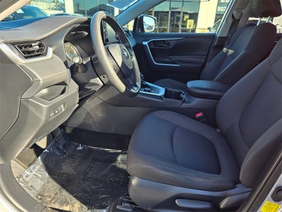 2022 Toyota RAV4 Hybrid LE