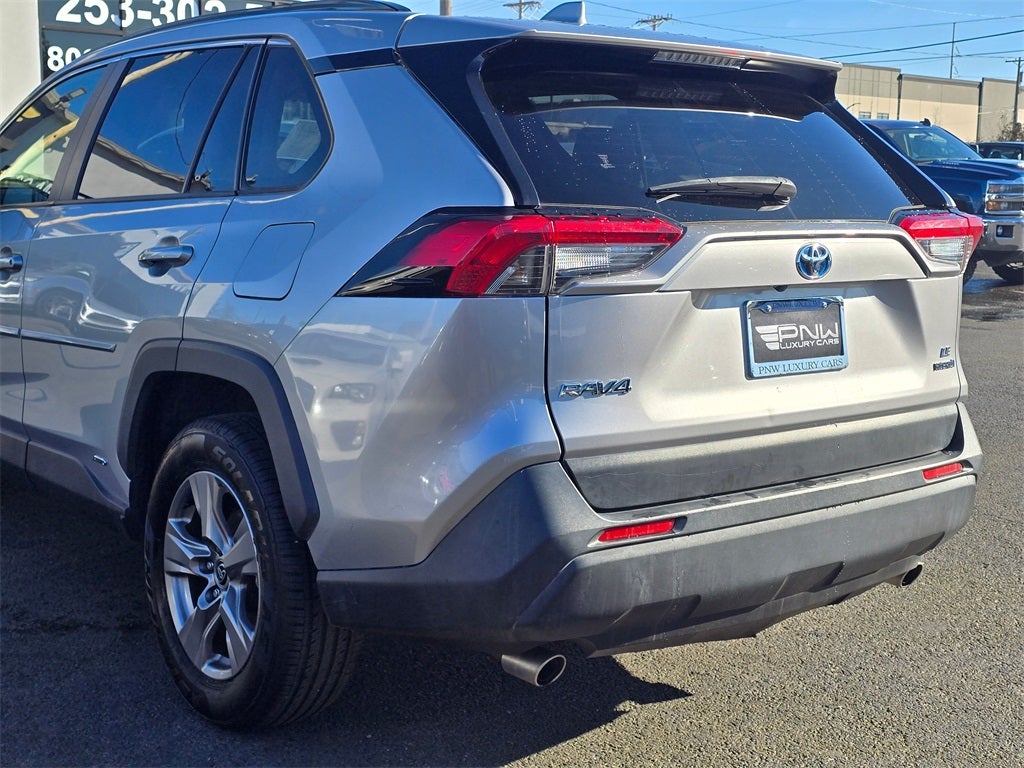 2022 Toyota RAV4 Hybrid LE