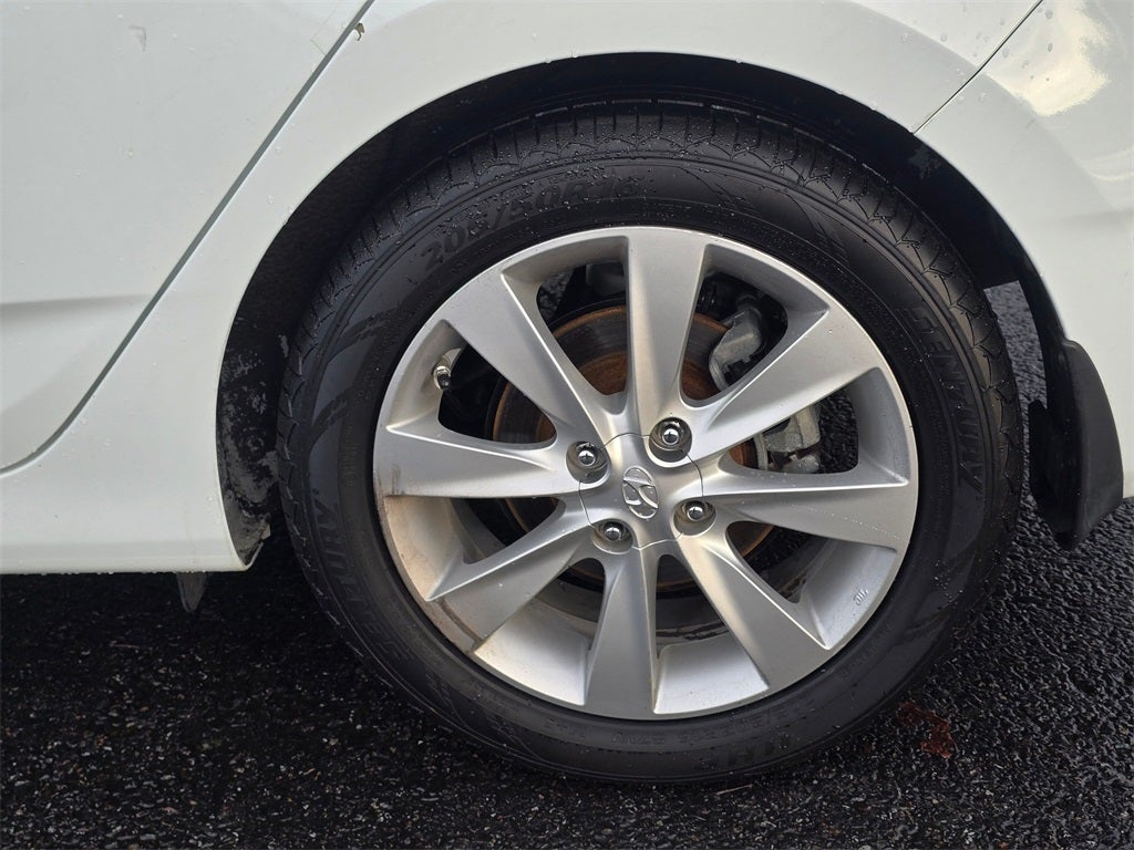 2014 Hyundai Accent SE