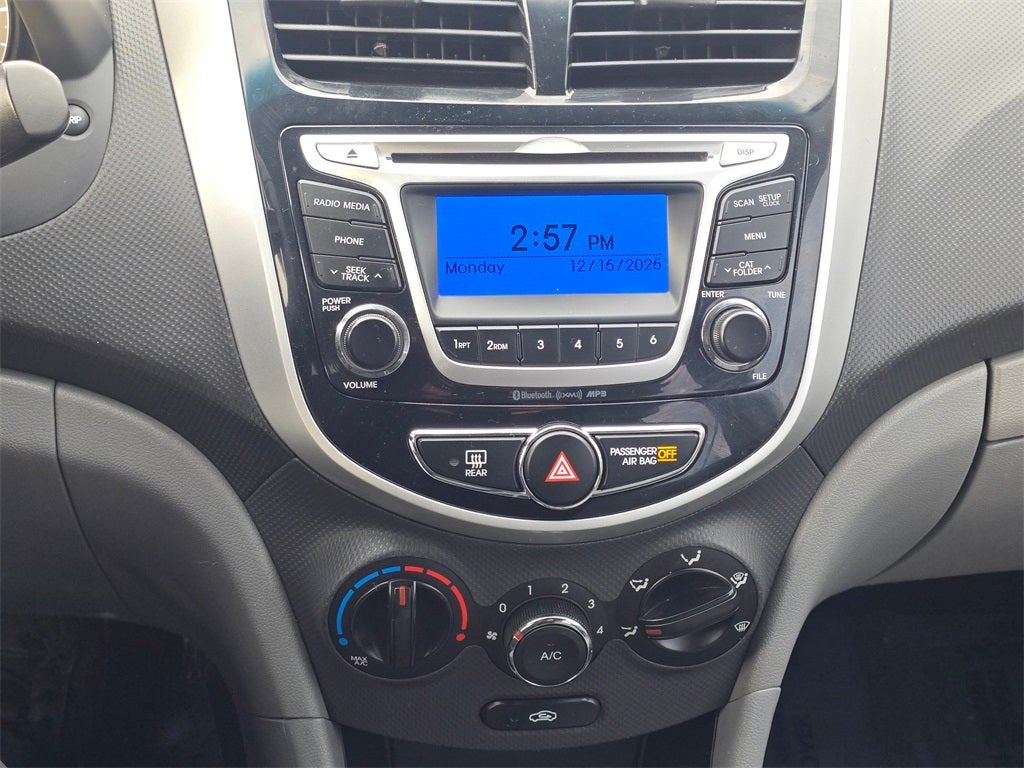 2014 Hyundai Accent SE