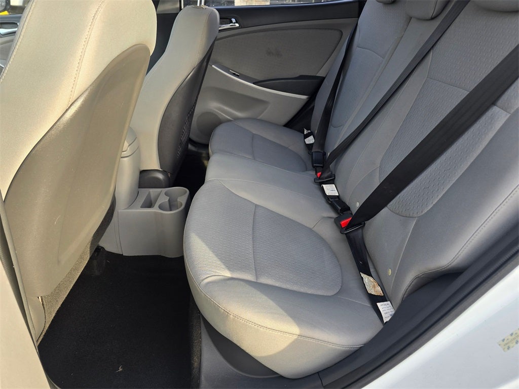 2014 Hyundai Accent SE