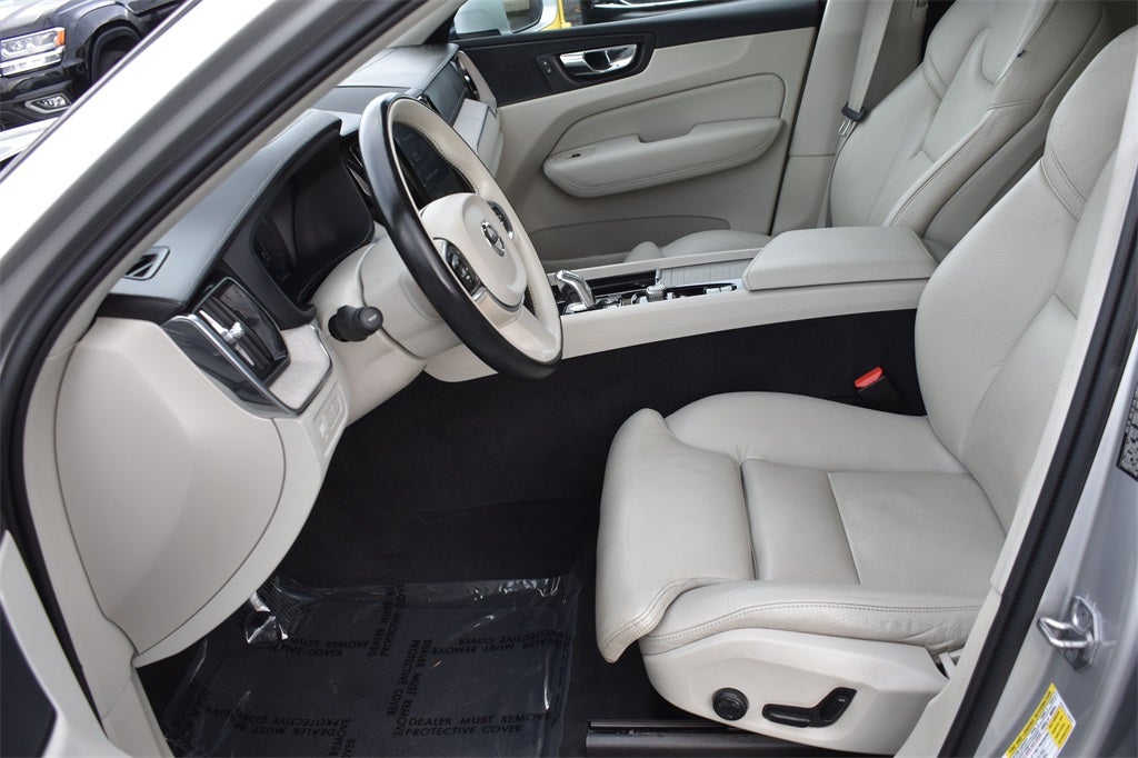 2018 Volvo XC60 Hybrid T8 Inscription