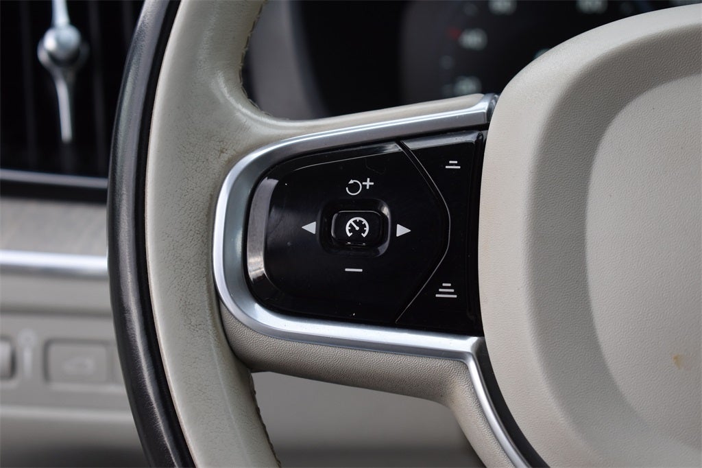 2018 Volvo XC60 Hybrid T8 Inscription