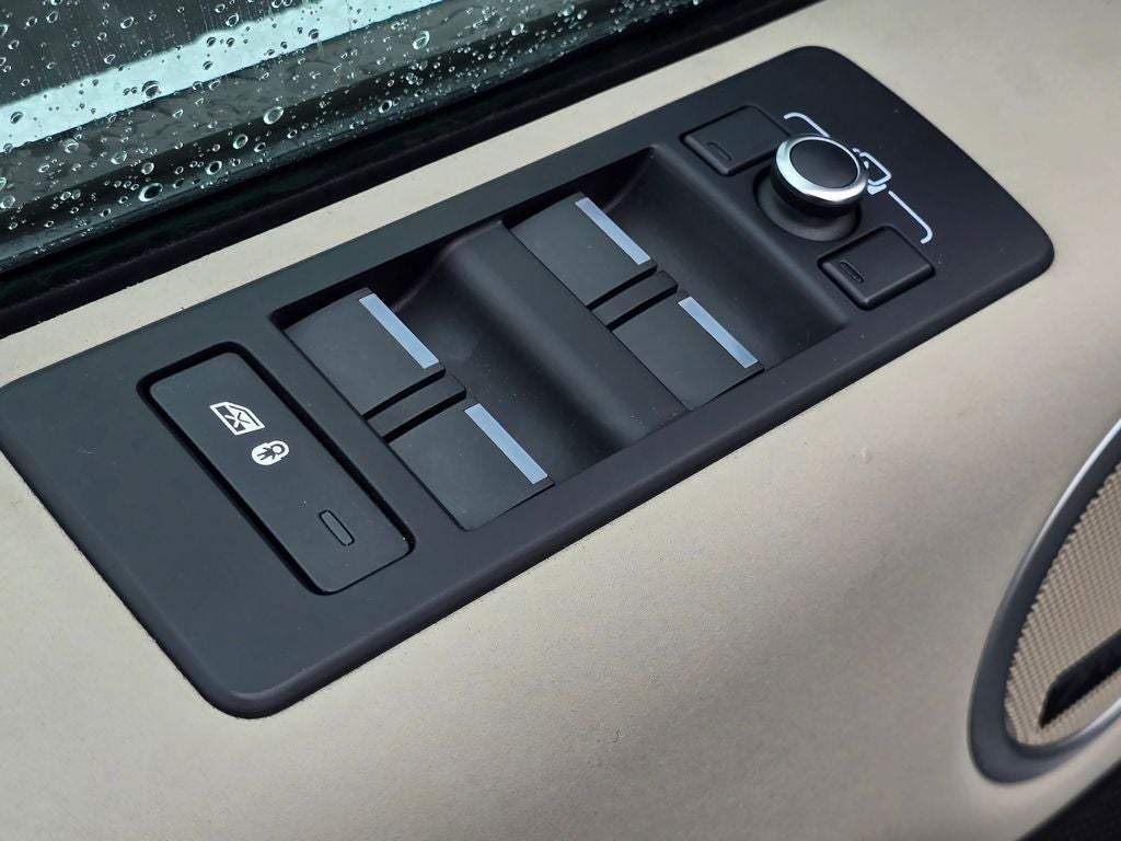 2018 Land Rover Discovery HSE