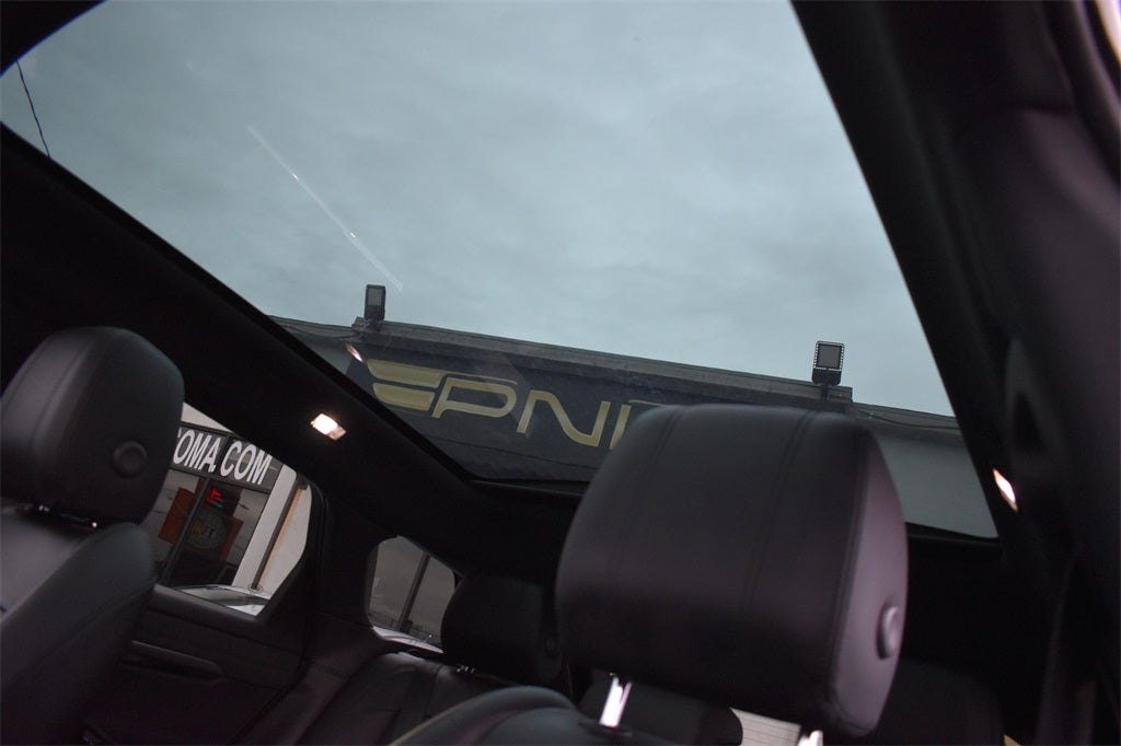 2020 Land Rover Range Rover Evoque SE