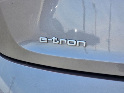 2021 Audi e-tron Premium quattro