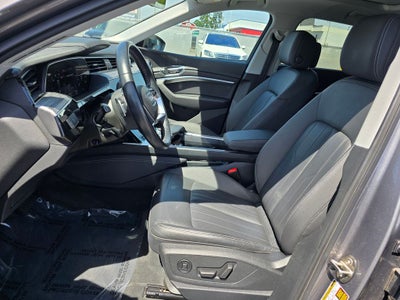 2021 Audi e-tron Premium quattro