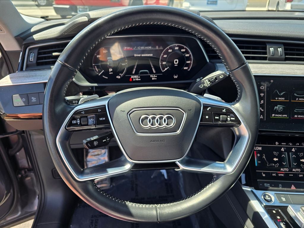 2021 Audi e-tron Premium quattro