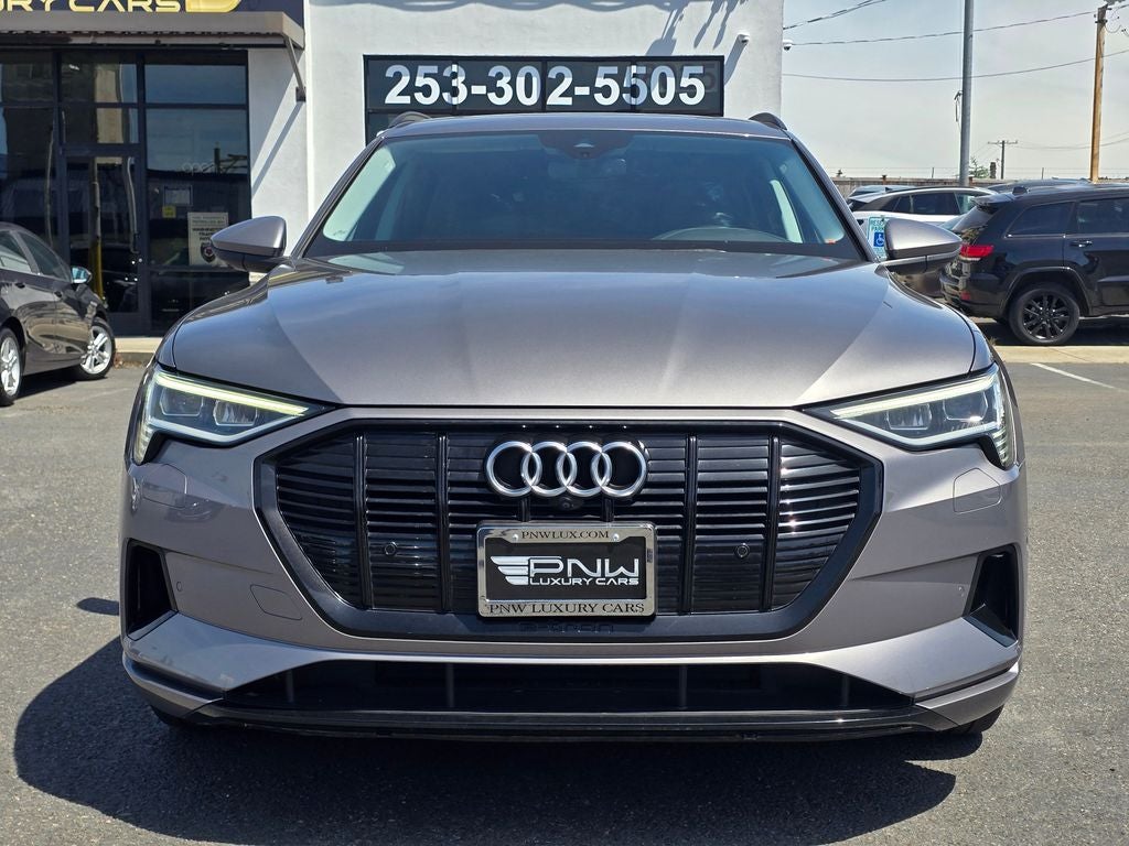 2021 Audi e-tron Premium quattro