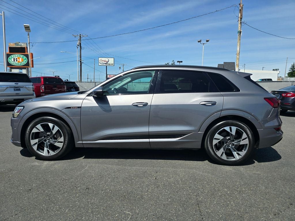 2021 Audi e-tron Premium quattro