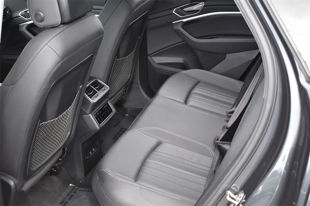 2021 Audi e-tron Premium quattro