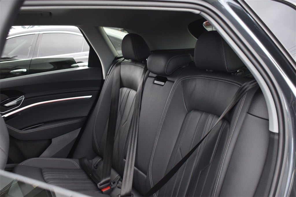 2021 Audi e-tron Premium quattro