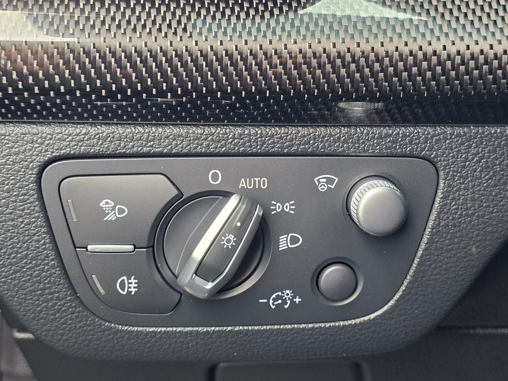 2023 Audi SQ5 Prestige quattro