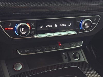 2023 Audi SQ5 Prestige quattro