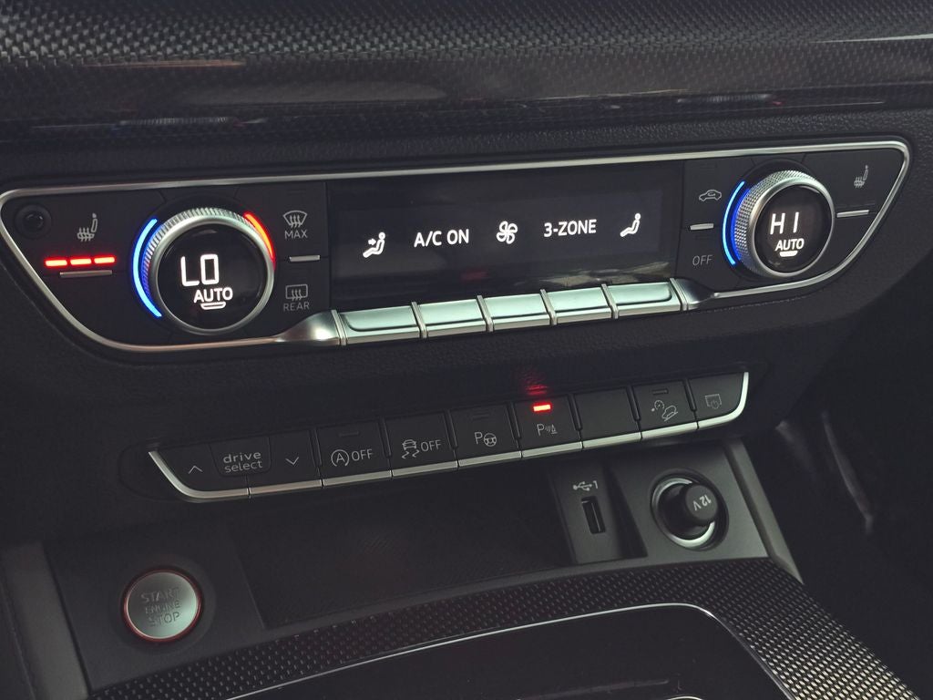 2023 Audi SQ5 Prestige quattro