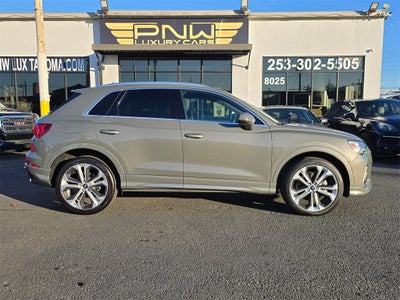 2019 Audi Q3 2.0T Premium Plus S line quattro