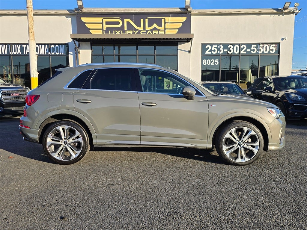 2019 Audi Q3 2.0T Premium Plus S line quattro