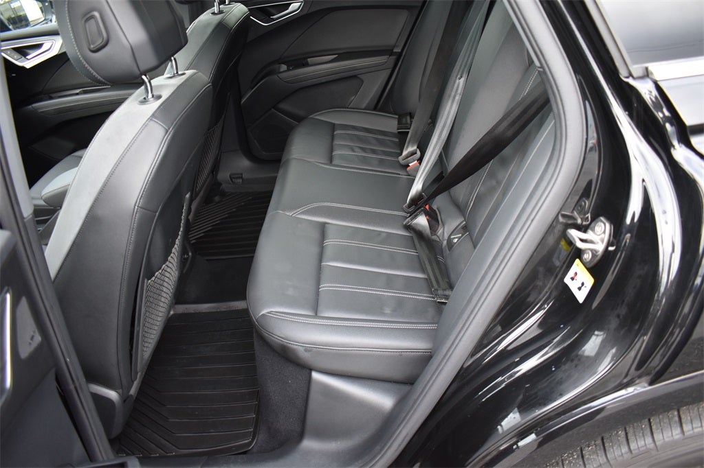 2022 Audi Q4 e-tron Prestige quattro