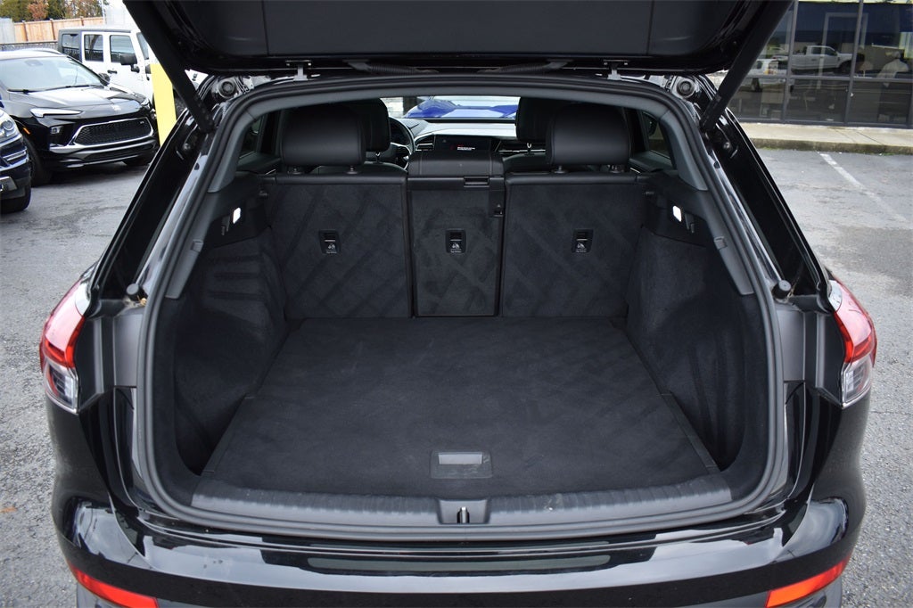 2022 Audi Q4 e-tron Prestige quattro