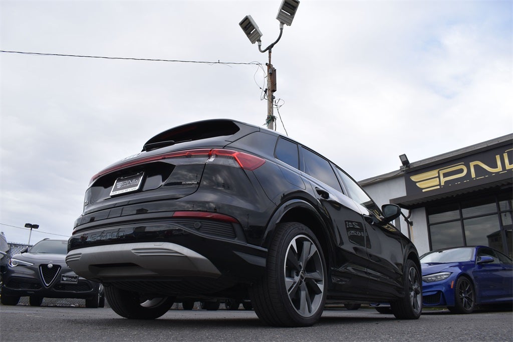 2022 Audi Q4 e-tron Prestige quattro