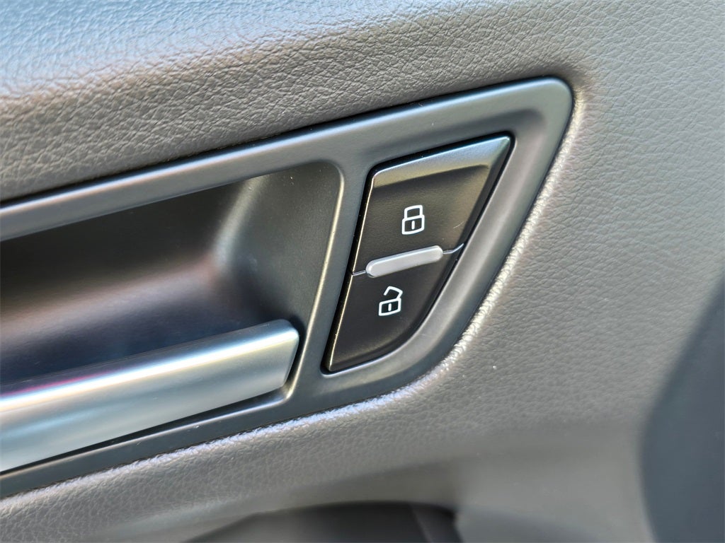 2017 Audi Q5 2.0T Premium Plus quattro