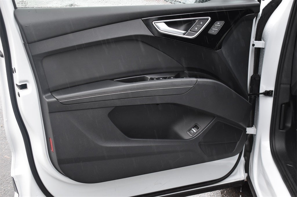 2023 Audi Q4 e-tron Premium Plus quattro