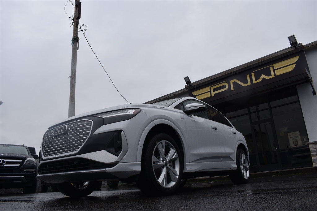 2023 Audi Q4 e-tron Premium Plus quattro