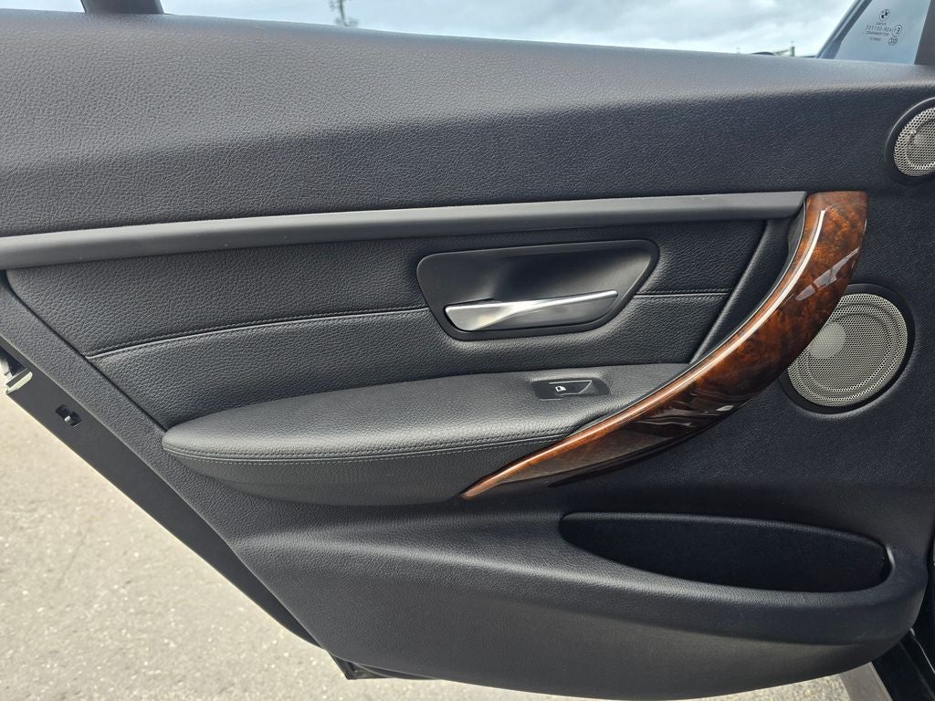 2014 BMW 3 Series ActiveHybrid 3