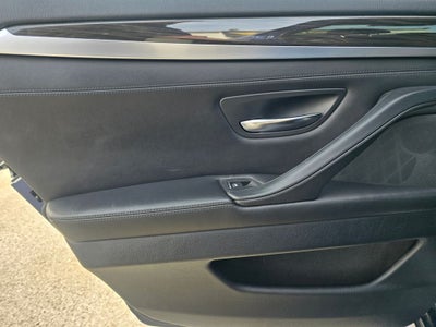 2015 BMW 5 Series 528i