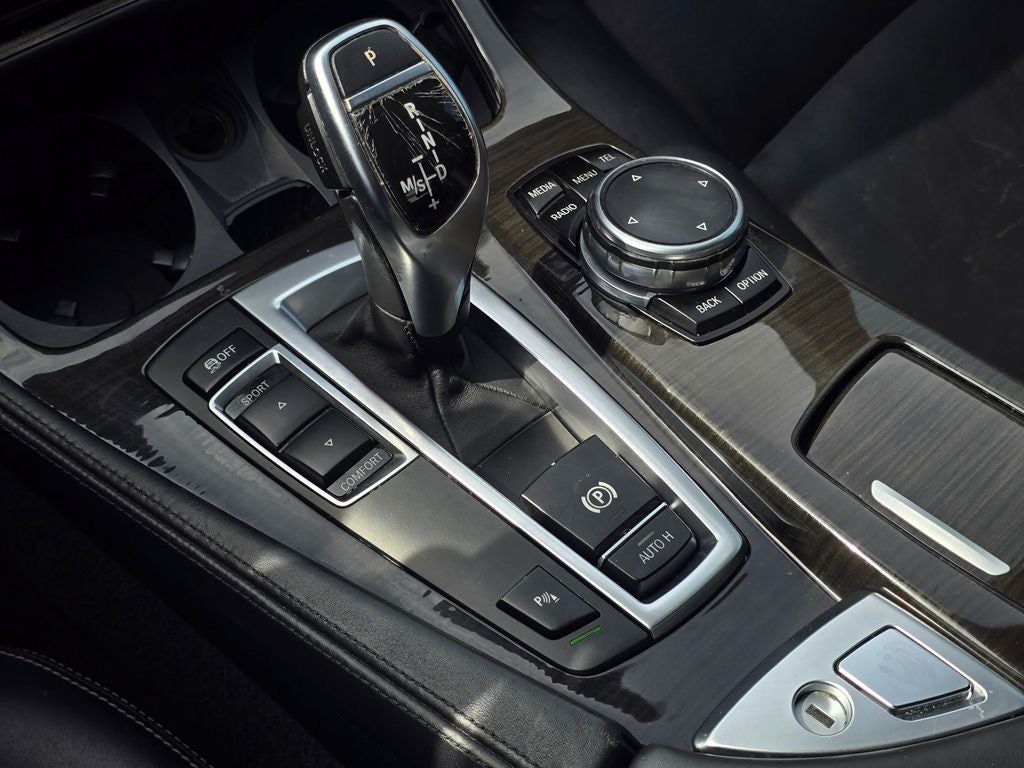 2015 BMW 5 Series 528i