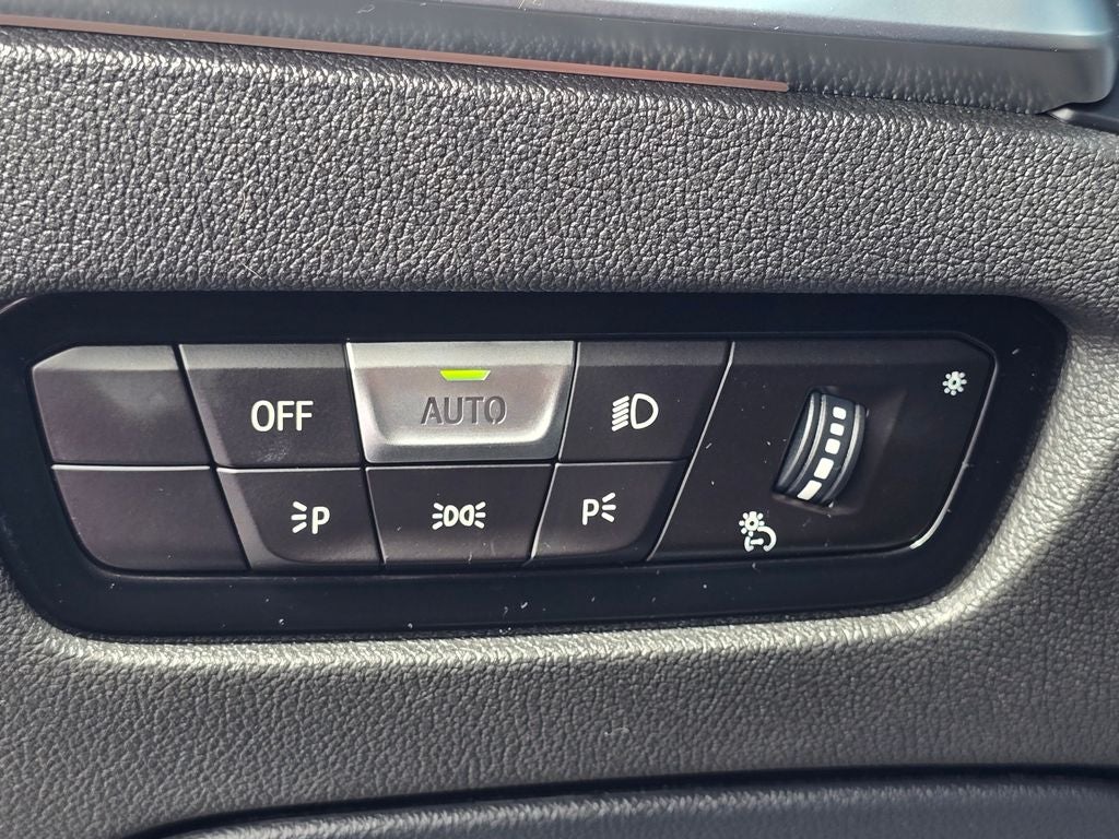 2019 BMW 3 Series 330i