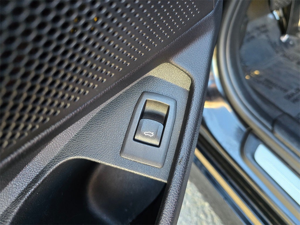 2019 BMW 3 Series 330i