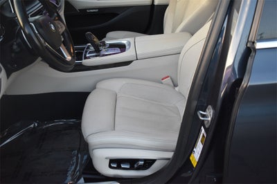 2017 BMW 7 Series 740i