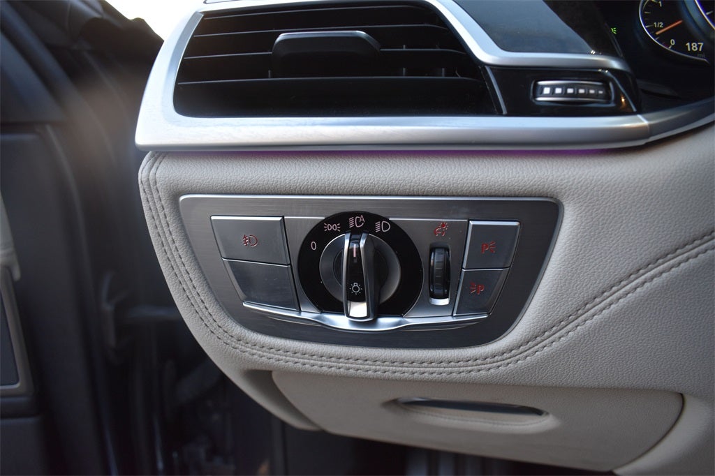 2017 BMW 7 Series 740i