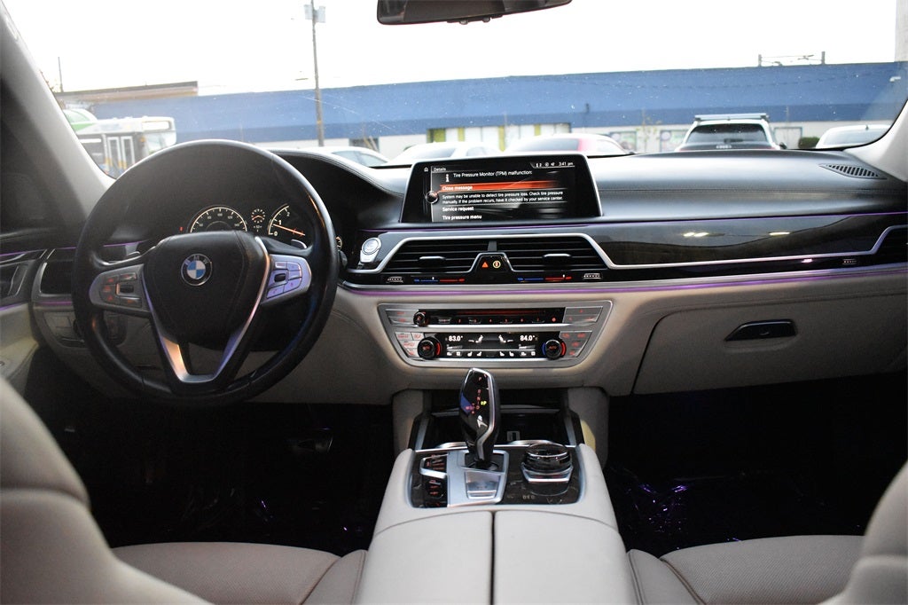 2017 BMW 7 Series 740i
