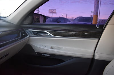 2017 BMW 7 Series 740i