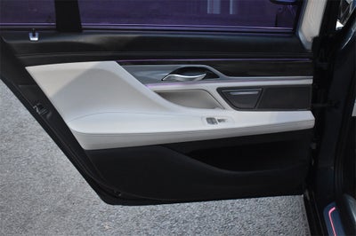 2017 BMW 7 Series 740i