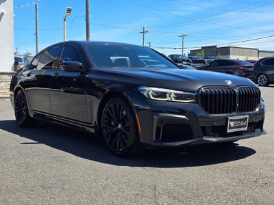 2020 BMW 7 Series 740i