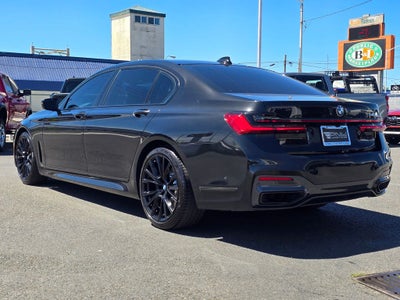 2020 BMW 7 Series 740i